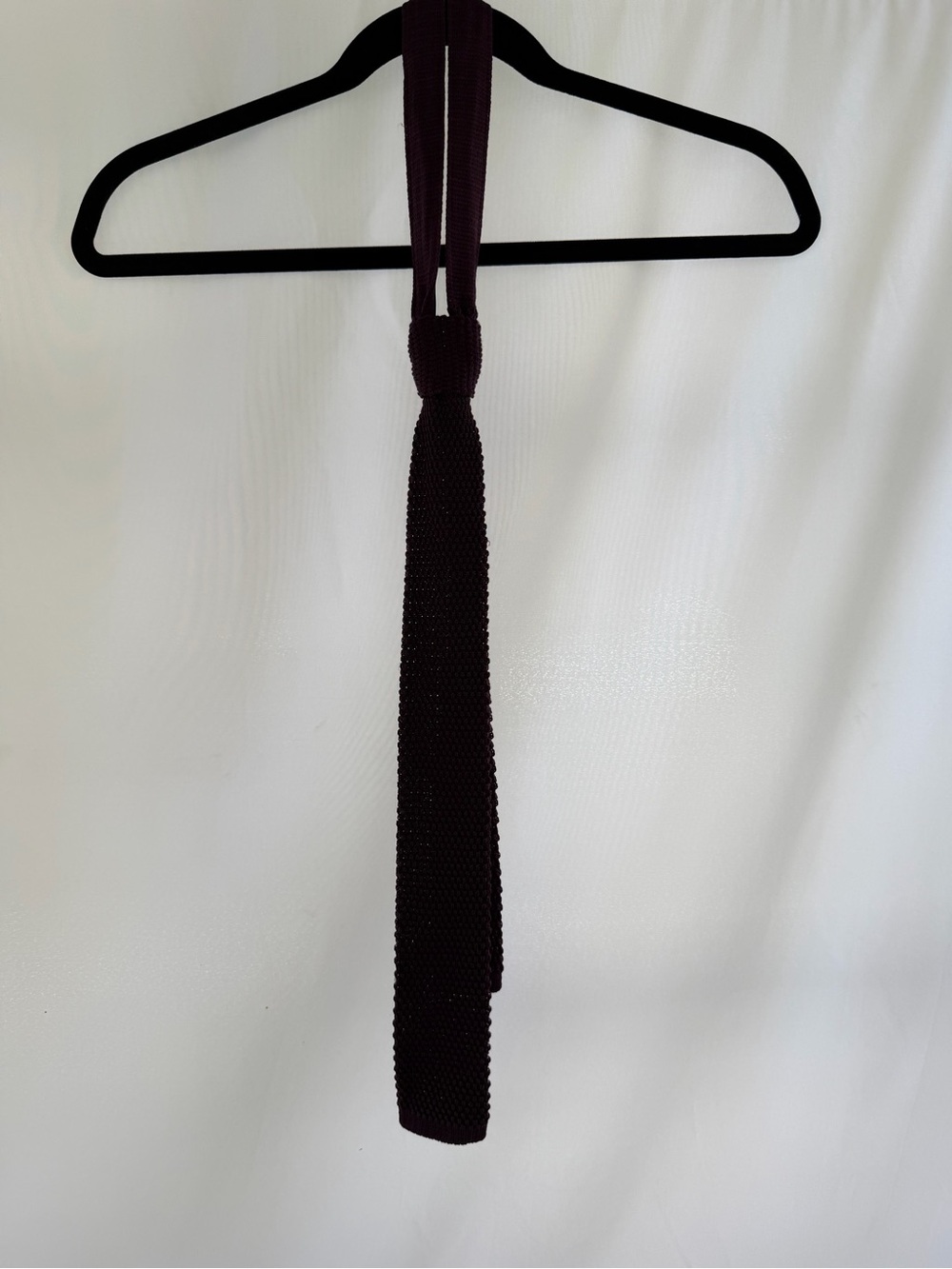 Martin + Osa Men's Knit 100% Silk Tie in Deep Plum